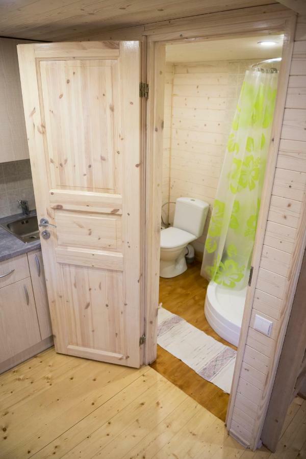 Sodyba Namelis Medyje Anyksciuose Anykščiai Buitenkant foto